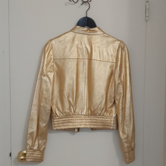 Gold Jacket - Picture 2 of 3